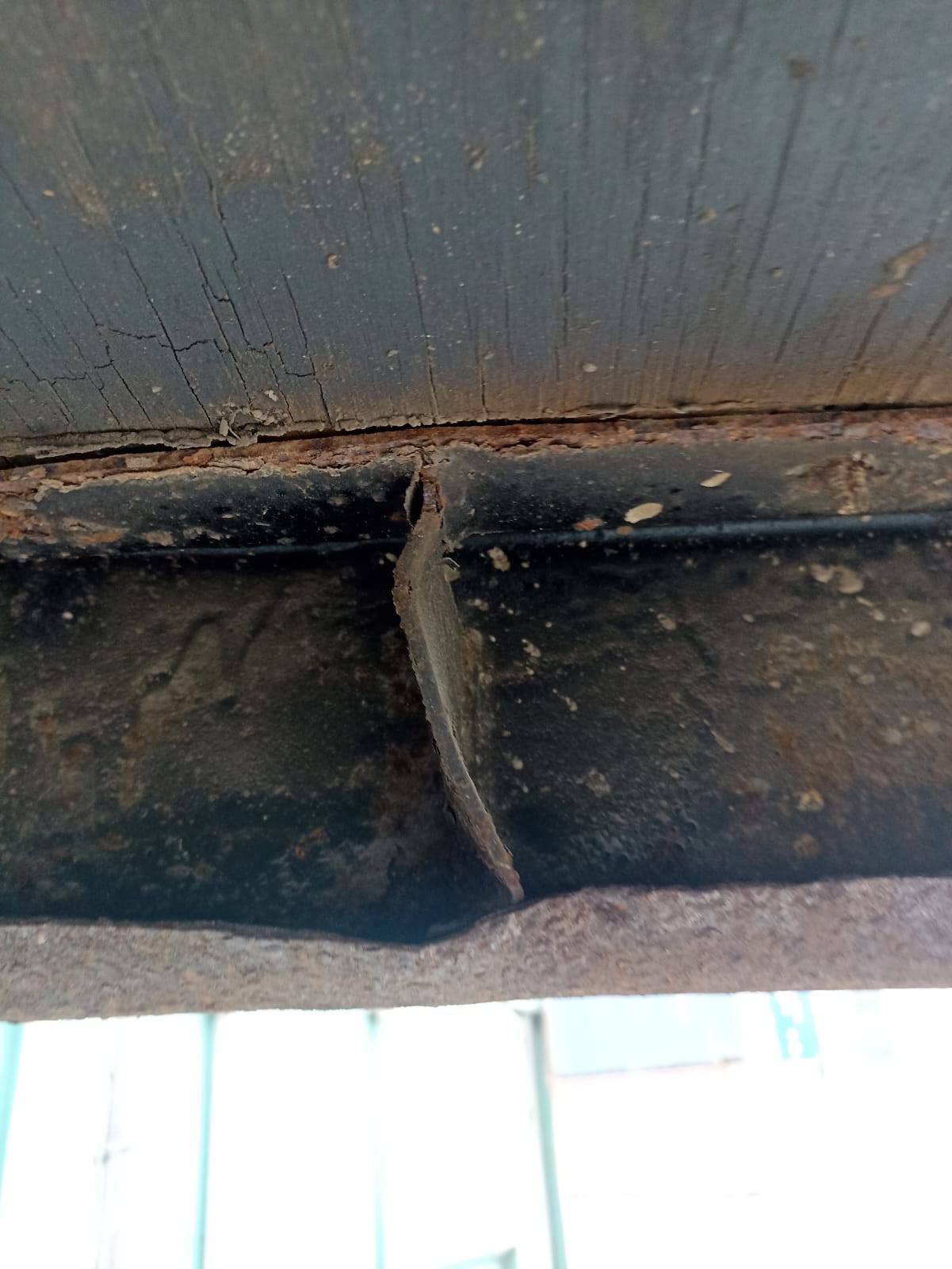 Морской контейнер TGHU0327670